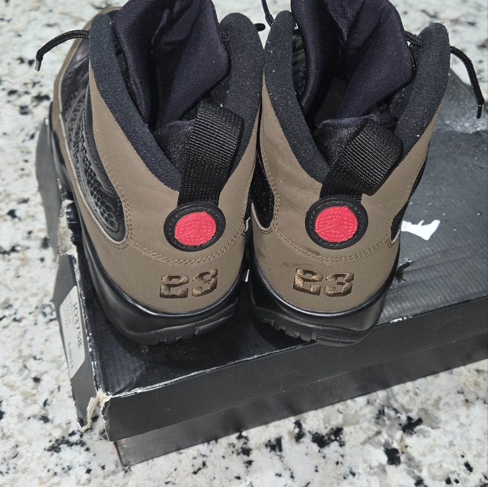 Jordan 9
